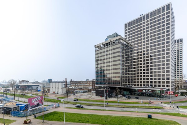 Medium property photo - Marconiplein 17, 3025 AV Rotterdam